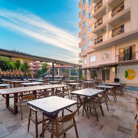 Hotel apartamentowy Sunflower 4*